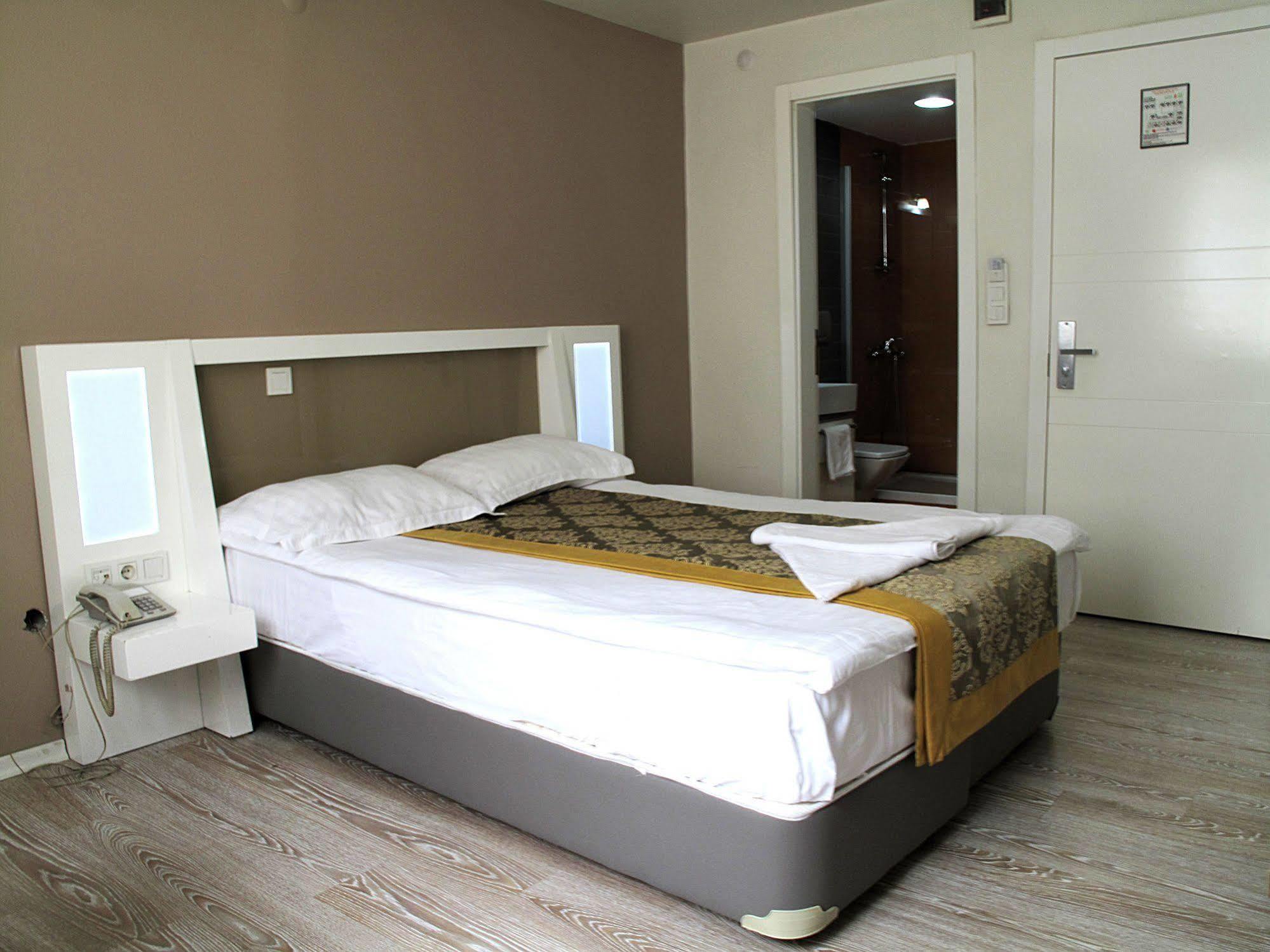Grand As Hotel Istanbul Eksteriør billede